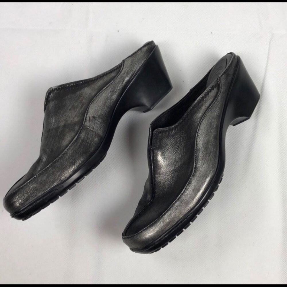 Nature Leather Clogs 8